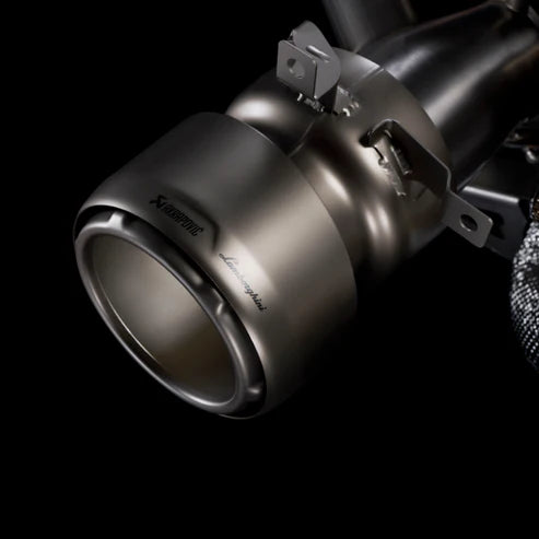 HURACAN TITANIUM EXHAUST BY AKRAPOVIC